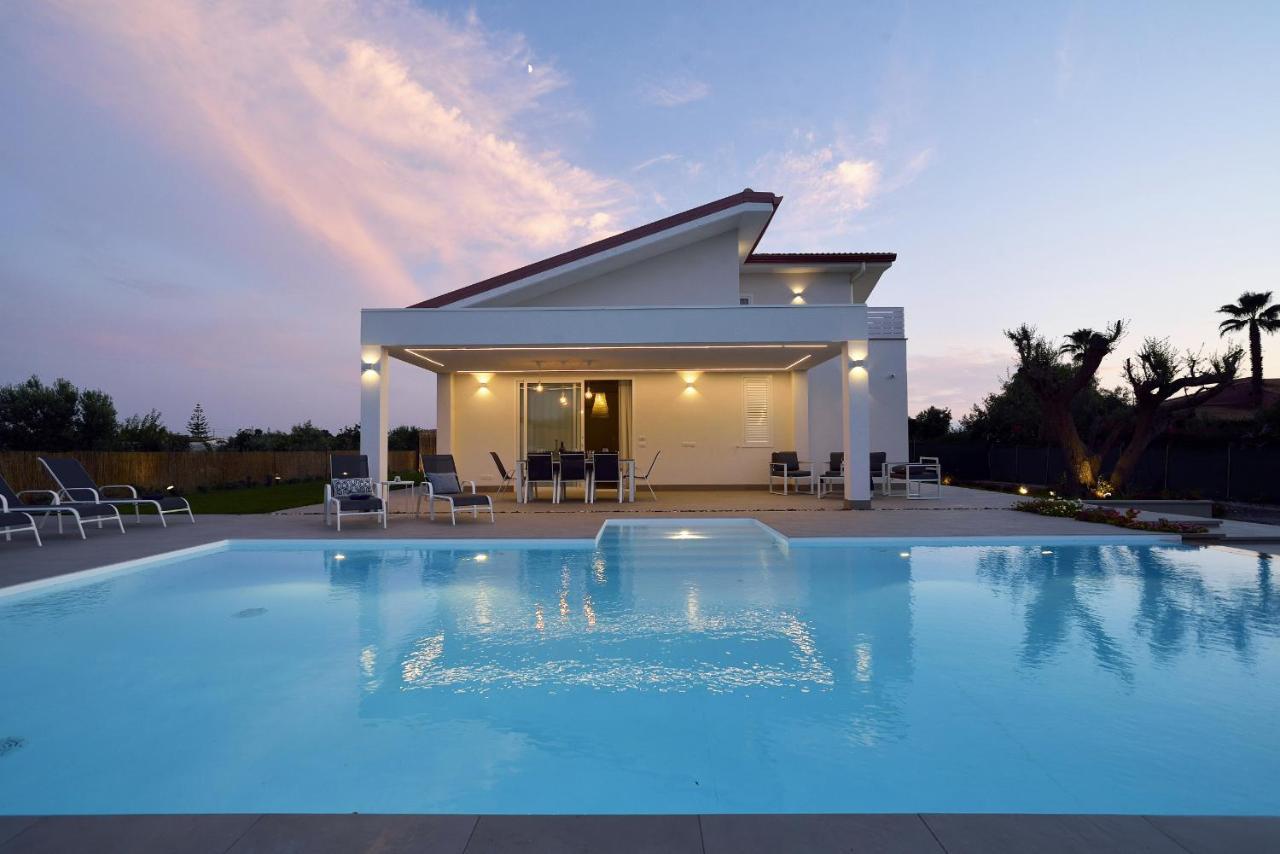 Villa Giaira Con Piscina Privata ซานตามาเรีย เดล โฟกัลโล ภายนอก รูปภาพ