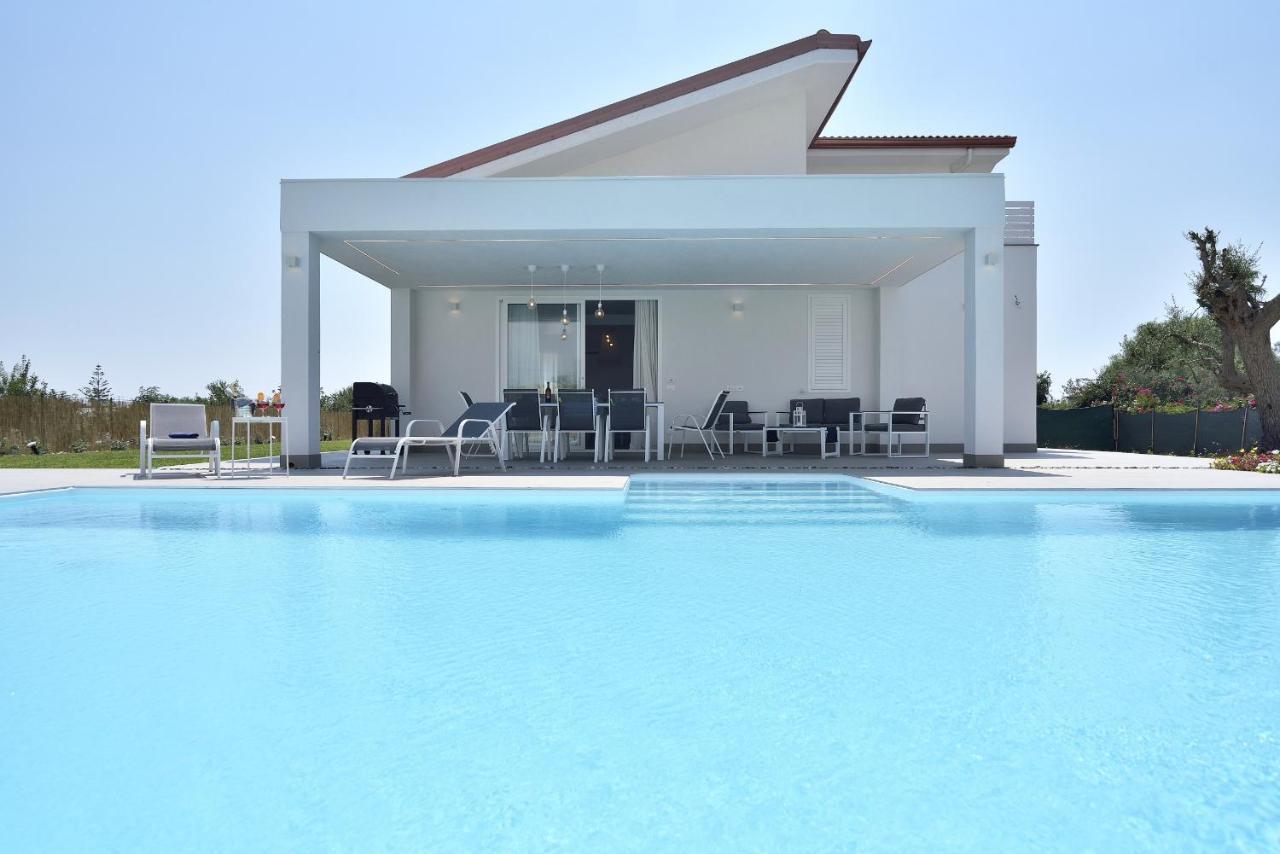 Villa Giaira Con Piscina Privata ซานตามาเรีย เดล โฟกัลโล ภายนอก รูปภาพ