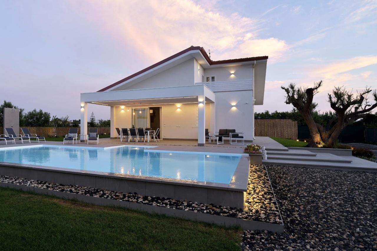 Villa Giaira Con Piscina Privata ซานตามาเรีย เดล โฟกัลโล ภายนอก รูปภาพ